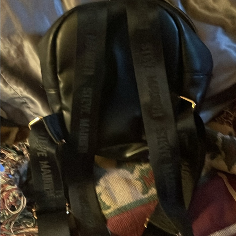 Steve Madden Sleek Black Backpack for Men
